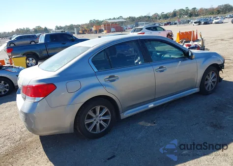 2010 Subaru Legacy 2.5I Premium из США, поврежденный, VIN 4S3BMCC65A3220796